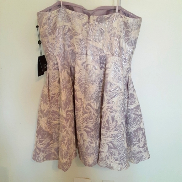 NWT ADRIANNA PAPELL FORMAL DRESS - Picture 6 of 14